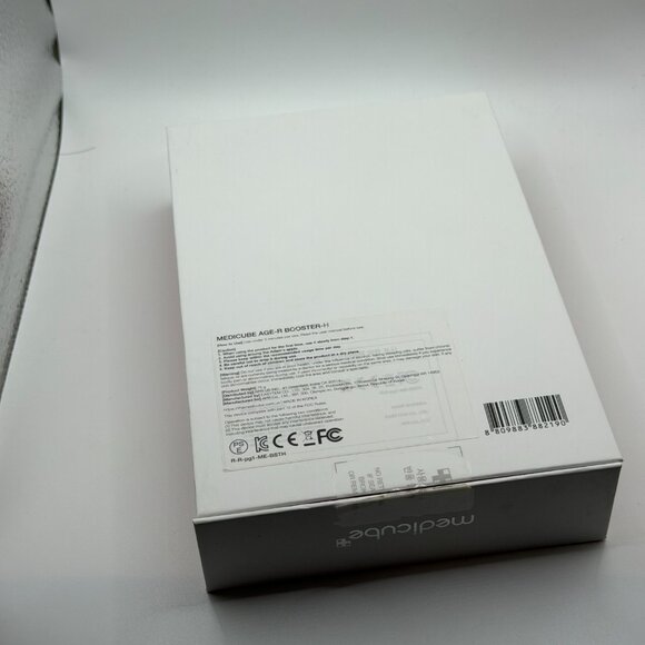 Medicube AGE-R Booster-H Skin Care Device Facial Booster Tool - Picture 3 of 6
